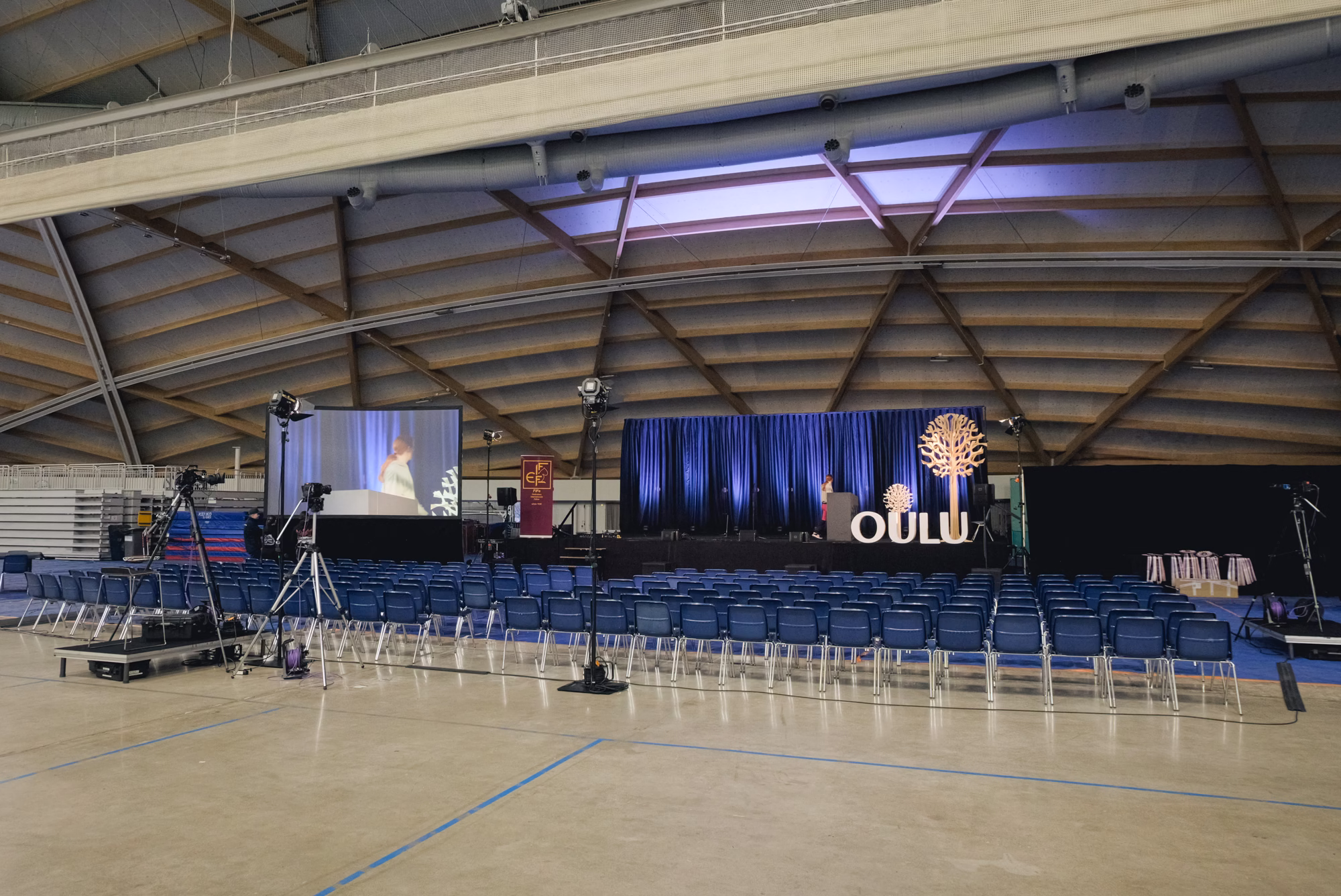 Kissanäyttelyn tekniikka ja livestriimaus